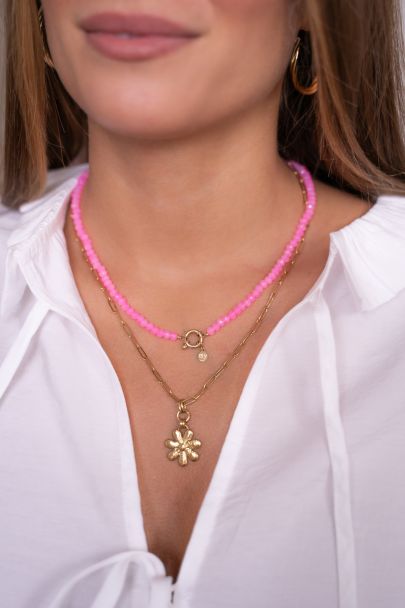 Pink beaded necklace with clasp