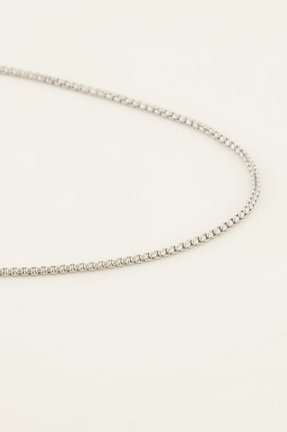 Long round chain necklace
