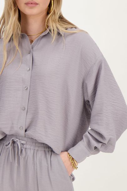 Grey blouse with buttons