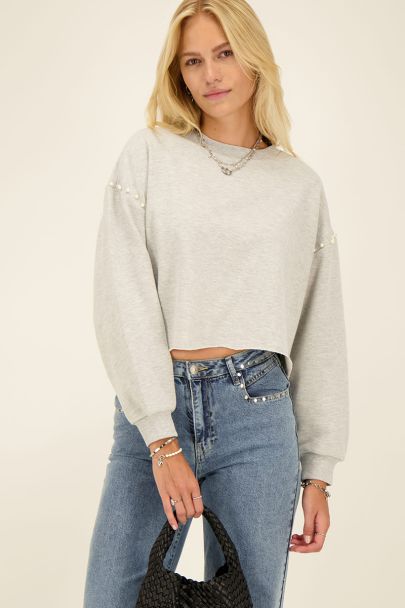 Grijze cropped sweater met parels