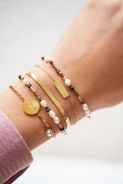 Ensemble de bracelets en perles de forme 