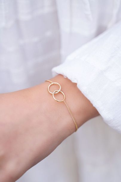 Forever connected single bracelet
