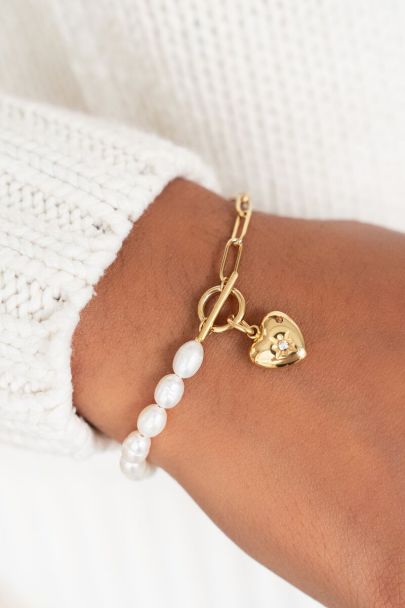 Bracelet chaîne à perles et pendentif coeur