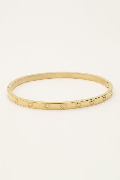 Bangle with engraved hearts
