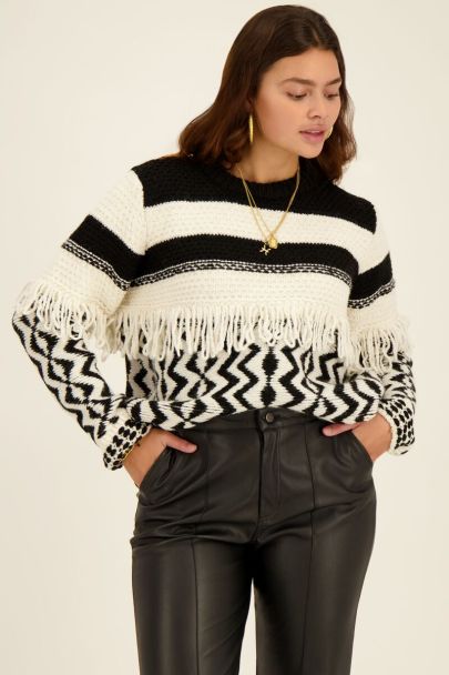 Black and white jumper with fringes