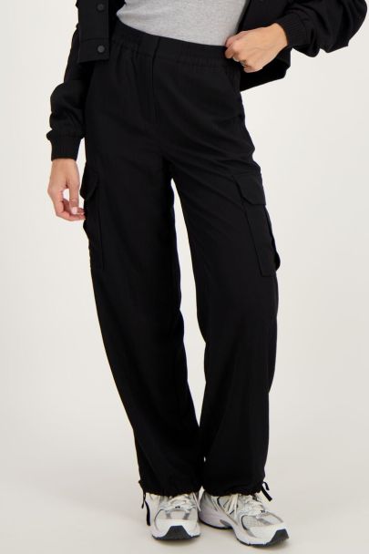 Pantalon cargo noir avec taille élastique