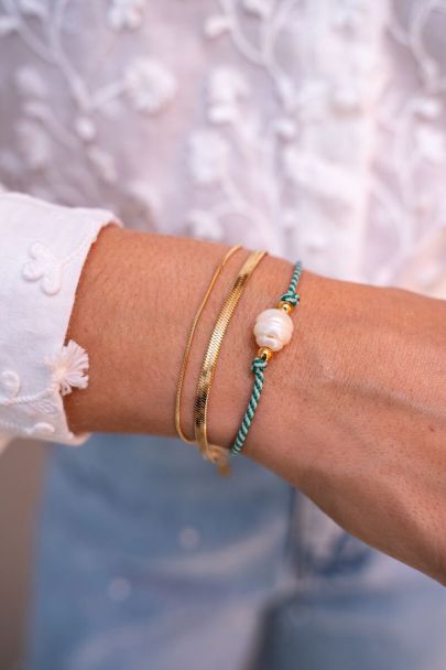 Rope bracelet with pearl