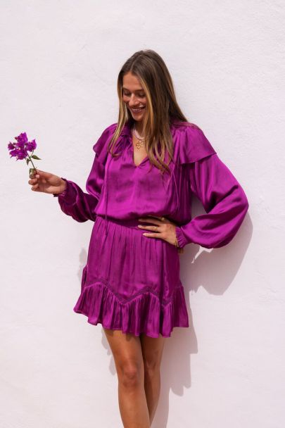 Purple skirt satin look with ruffles