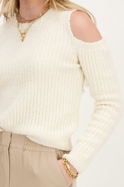 Witte cut-out top