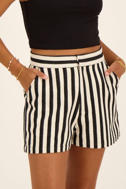 Black-white striped shorts 